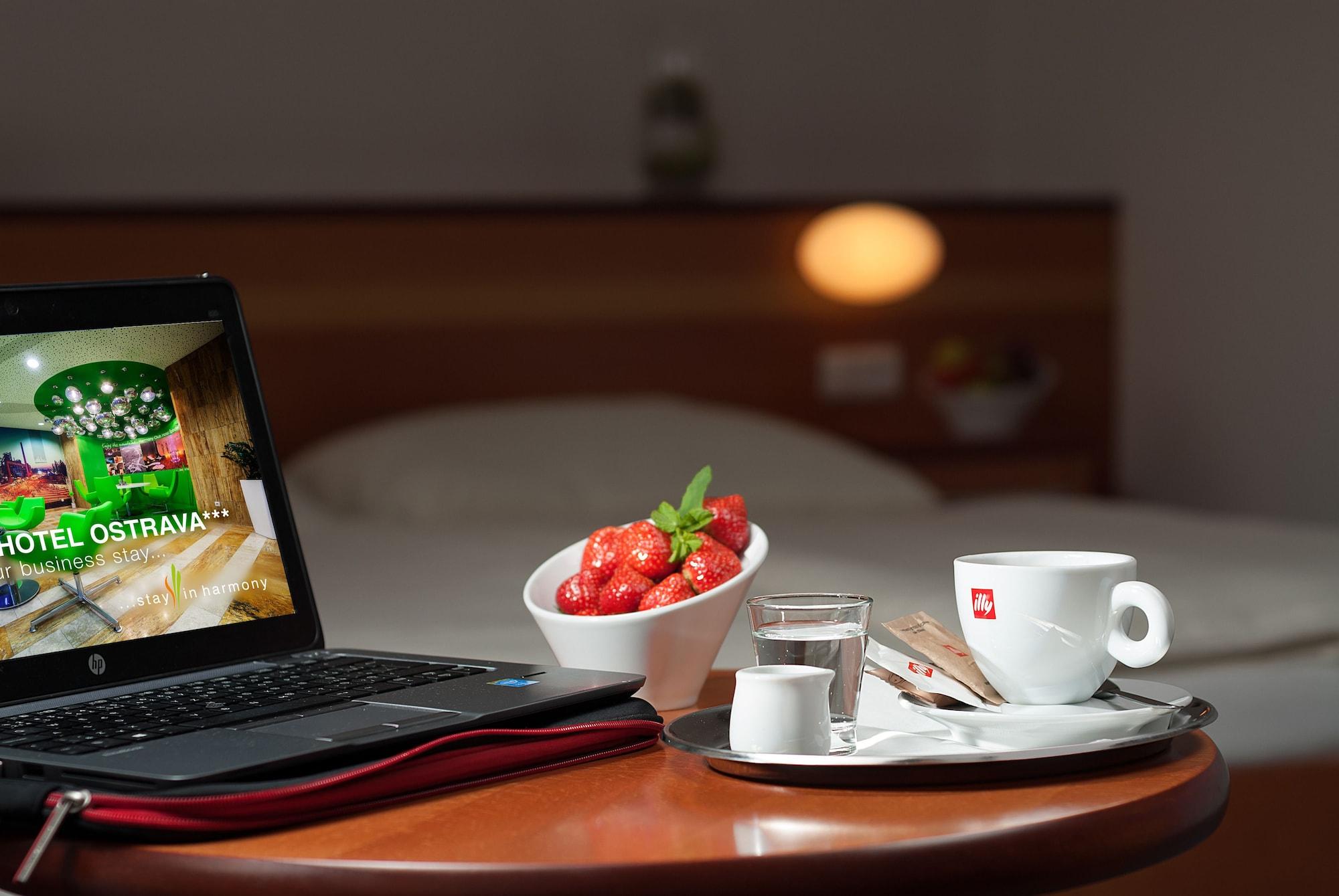 Harmony Club Hotel Οστράβα Εξωτερικό φωτογραφία