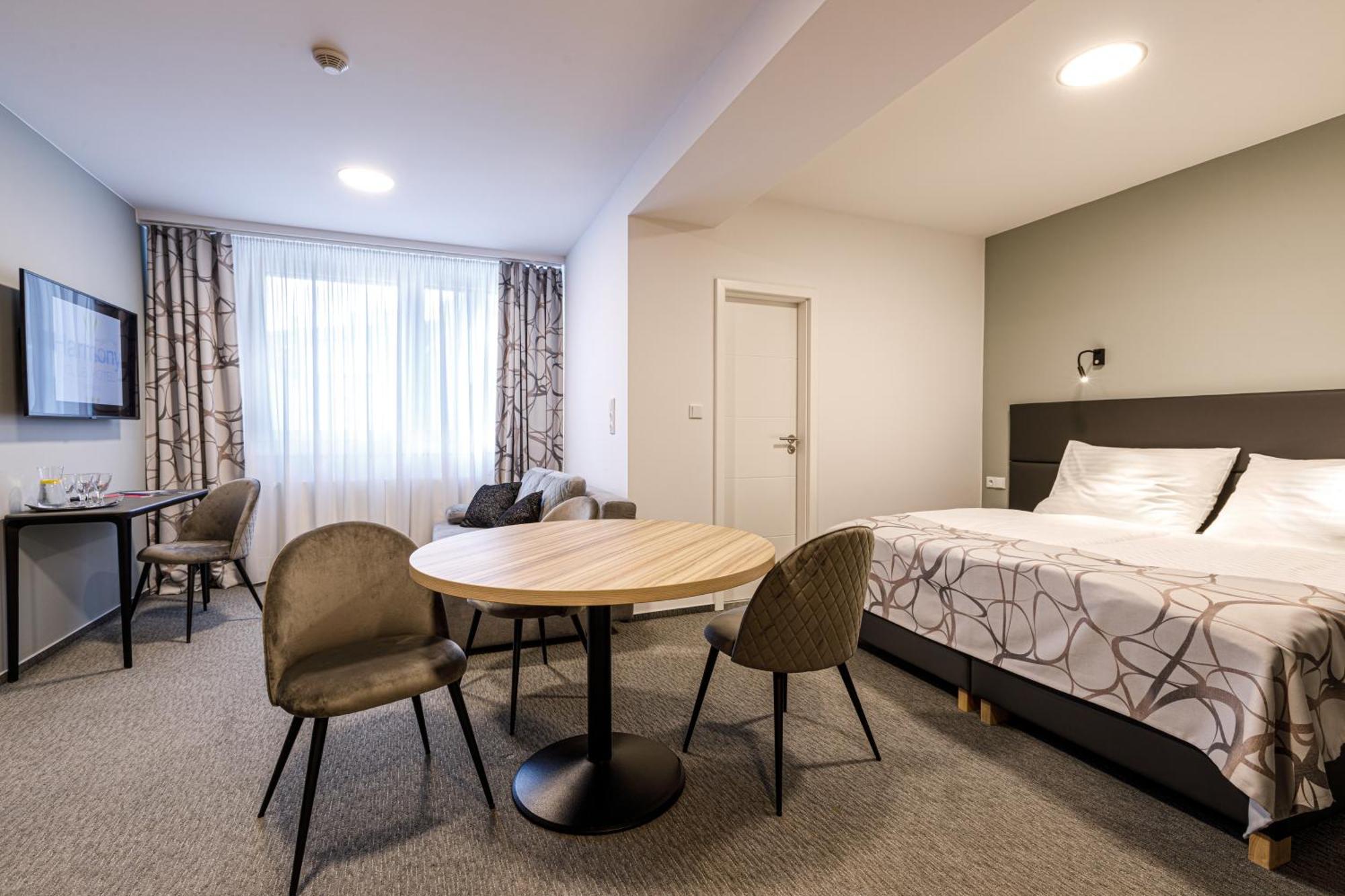 Harmony Club Hotel Οστράβα Εξωτερικό φωτογραφία