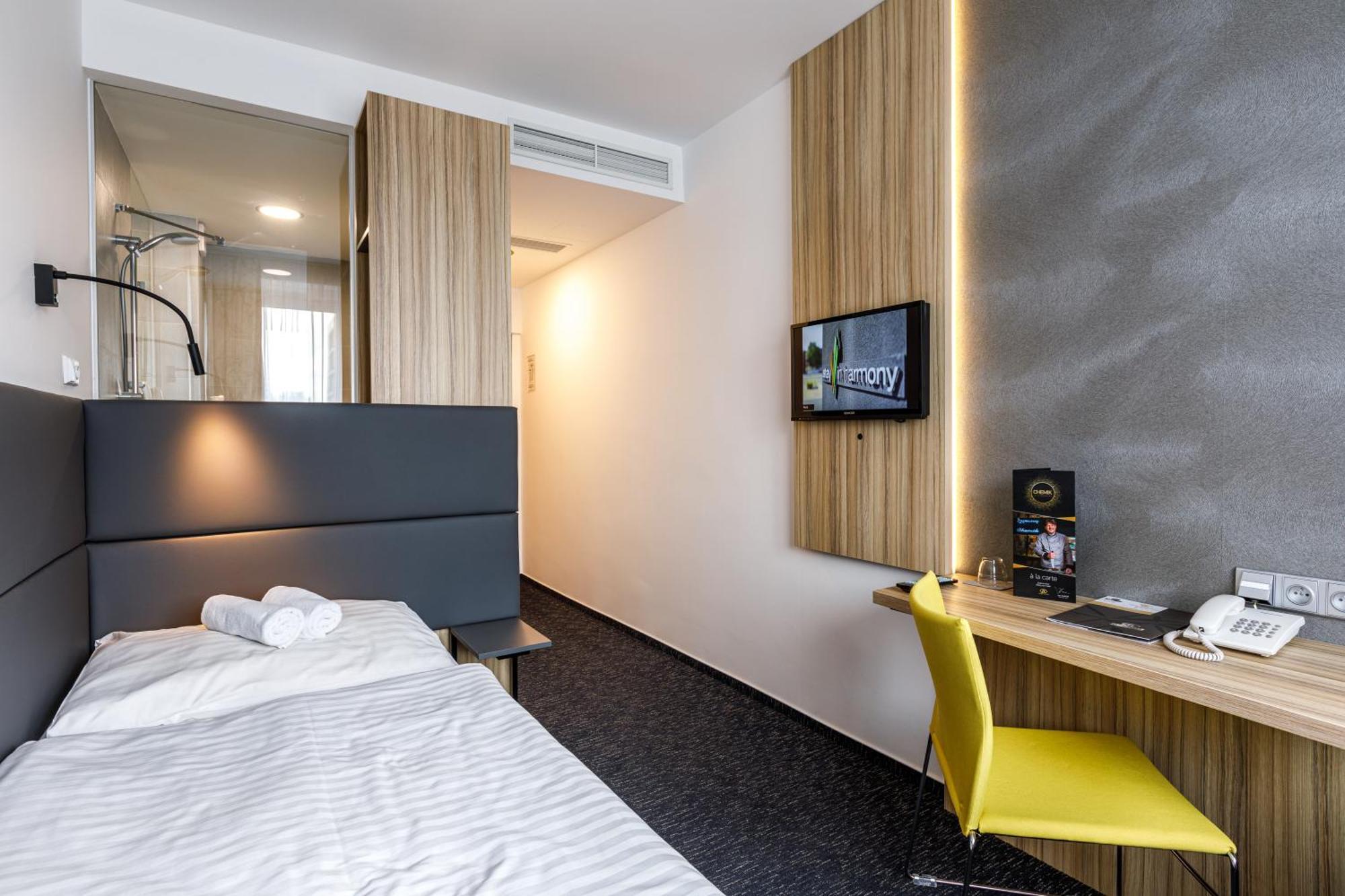 Harmony Club Hotel Οστράβα Εξωτερικό φωτογραφία