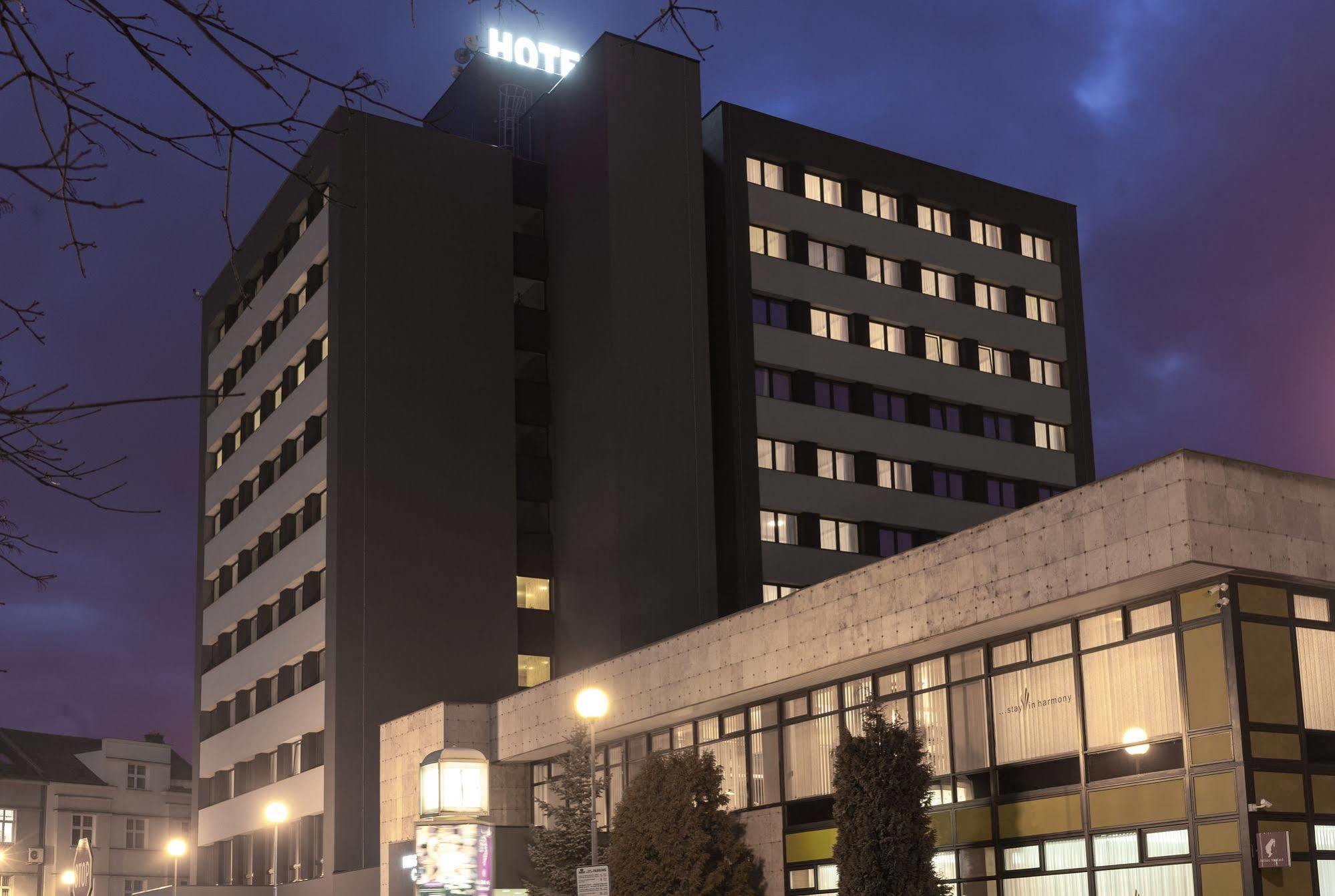 Harmony Club Hotel Οστράβα Εξωτερικό φωτογραφία